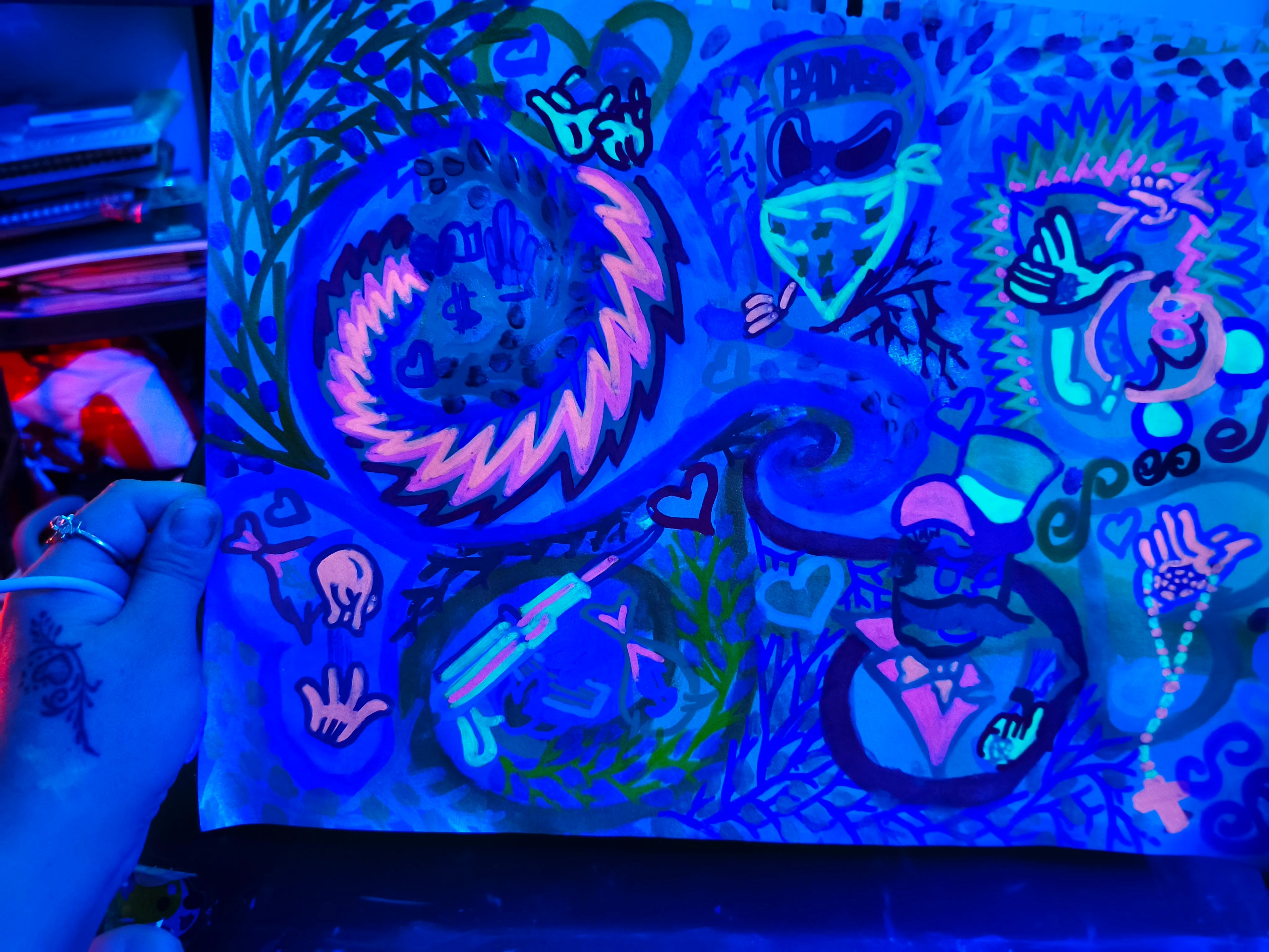 Neon chaos of love